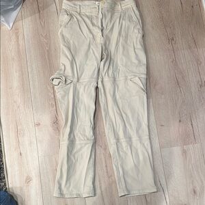 Wilfred Cream Cargo Jeans Relaxed Fit